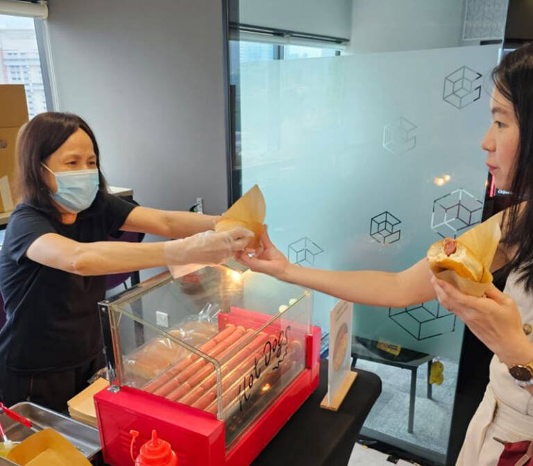 Live Food Stations Rental Singapore