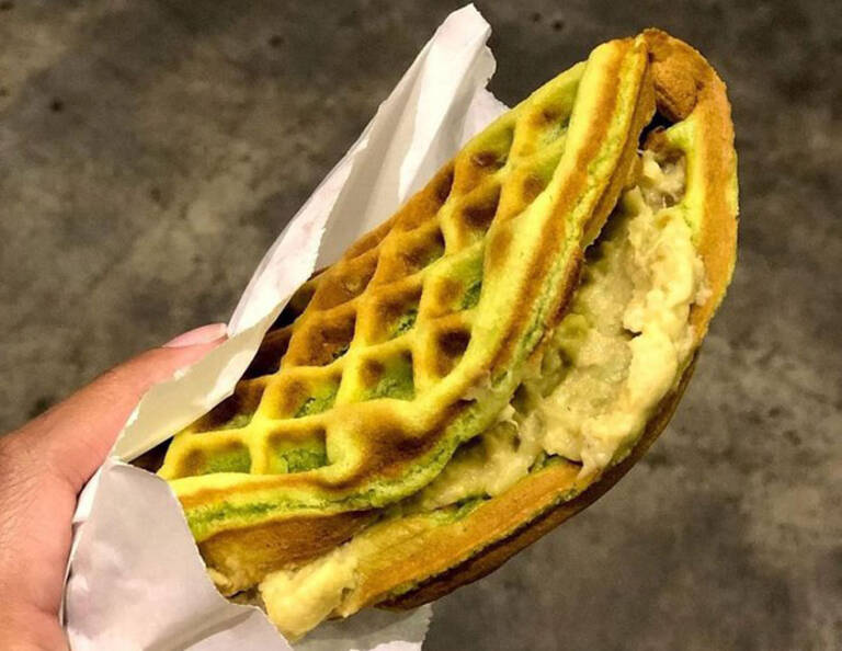 Pandan Tree Waffle Live Station Singapore
