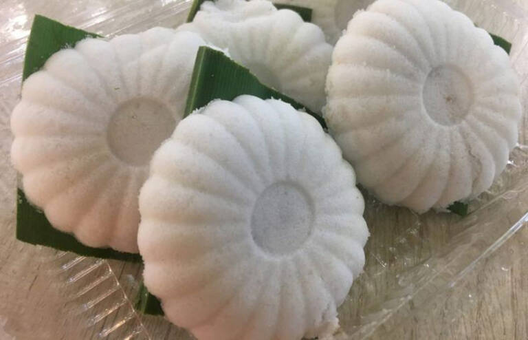 Tu Tu Kueh Live Station Rental Singapore