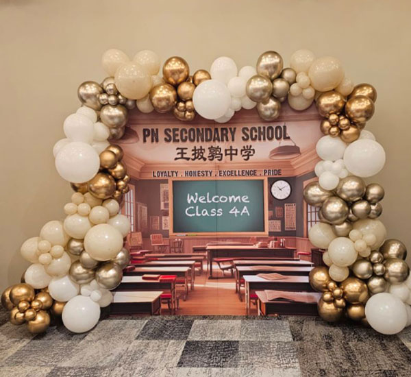 Two Panel Backdrop with balloons Singapore
